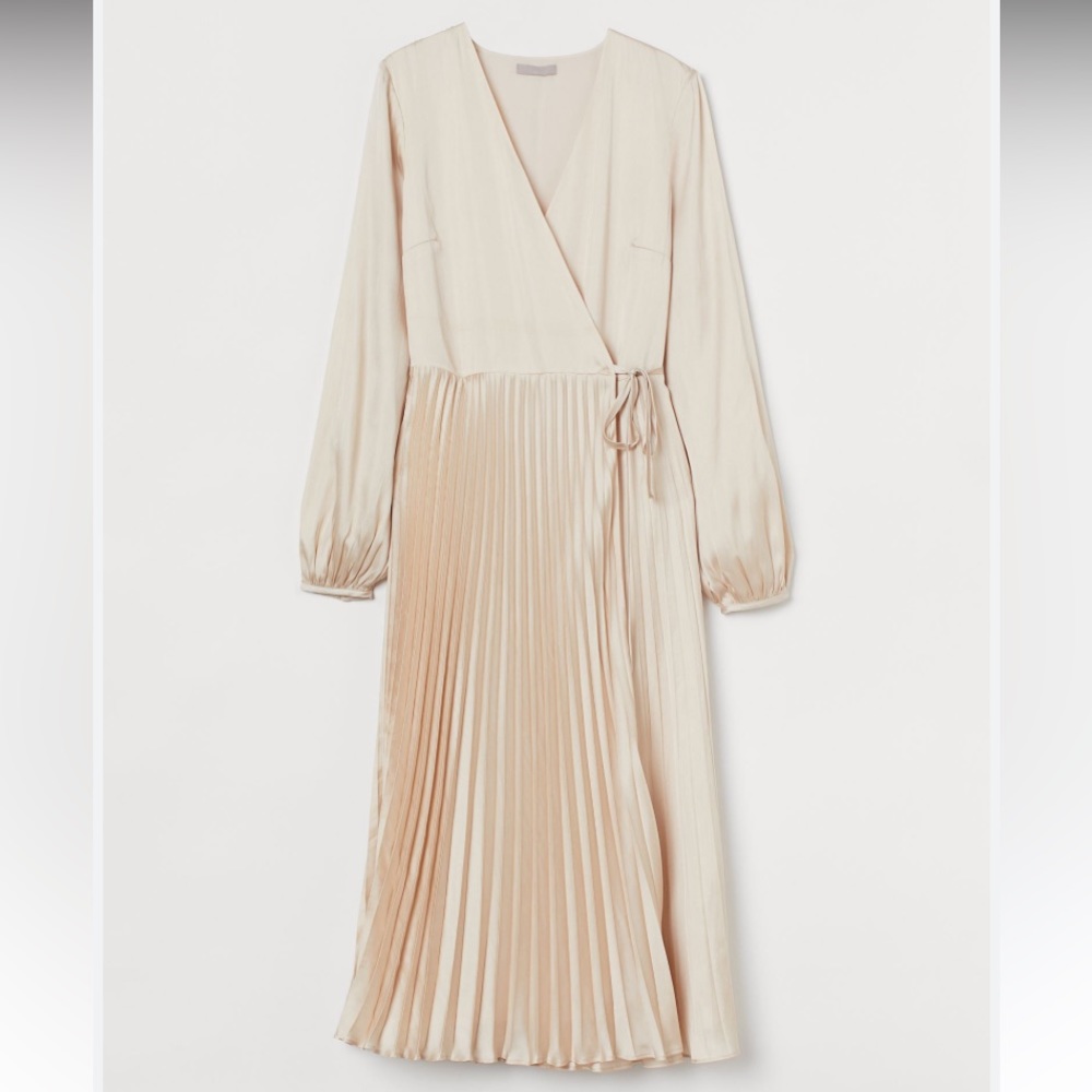 NWT H&M Pleated Wrap Dress Champagne Light Beige Tie Up Long Sleeve Midi Satin